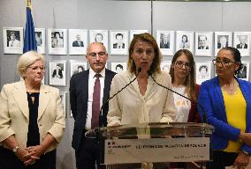 Handover Ceremony At Ministry Of The Labour, Health and Solidarities - Paris