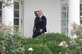 DC: President Sheikh Mohamed bin Zayed Al Nahyan hold a White House arriving