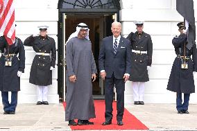 DC: President Sheikh Mohamed bin Zayed Al Nahyan hold a White House arriving