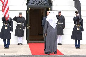 DC: President Sheikh Mohamed bin Zayed Al Nahyan hold a White House arriving