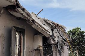 Building Collapse In The Neapolitan Area, People Are Digging Through The Rubble.