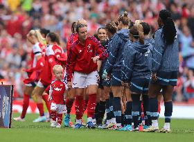 Arsenal v Manchester City - Barclays Women's Super League