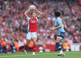 Arsenal v Manchester City - Barclays Women's Super League