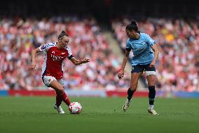 Arsenal v Manchester City - Barclays Women's Super League