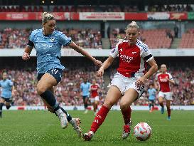 Arsenal v Manchester City - Barclays Women's Super League