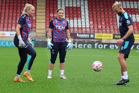 Tottenham Hotspur v Crystal Palace - Barclays Women's Super League