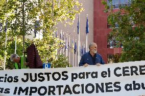 Union De Uniones De Agricultores Y Ganaderos Will Hold A Rally In Front Of The European