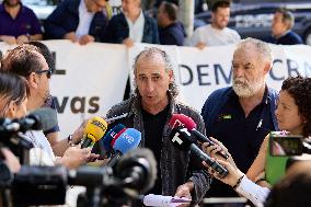 Union De Uniones De Agricultores Y Ganaderos Will Hold A Rally In Front Of The European