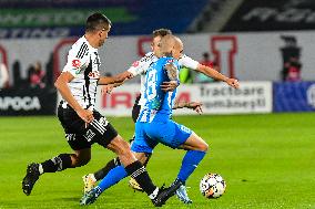 Universitatea Cluj v Universitatea Craiova - Romanian Superliga