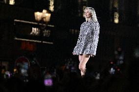 PFW L Oreal Fashion Show