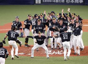 Baseball: Hawks clinch Pacific League title