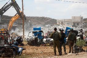 Israeli Forces Demolish Two Homes - Hebron