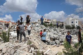 Israeli Forces Demolish Two Homes - Hebron