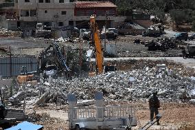 Israeli Forces Demolish Two Homes - Hebron