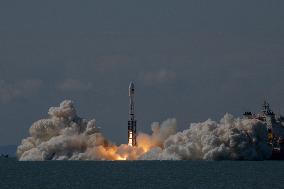 China Launches Smart Dragon-3 Carrier Rocket