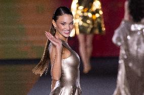 PFW L Oreal Runway