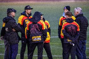 Belle Vue Aces v Leicester Lions - Rowe Motor Oil Premiership Grand Final 1st Leg