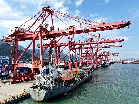 Container Terminal in Lianyungang Port