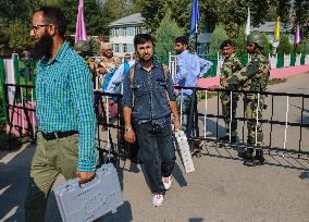 Distribution Of Electronic Voting Machines (EVM) On The Eve Of The Second Phase Of Voting During Assembly Elections In Kashmir