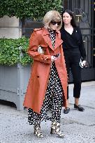 Anna Wintour Leaving The Ritz - Paris