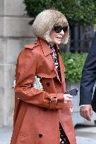 Anna Wintour Leaving The Ritz - Paris