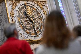 Saint-Jean Cathedral's Astronomical Clock Returns After Being Vandalized - Lyon