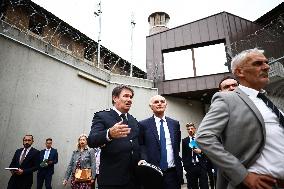 French Justice Minister Migaud Visits Paris-La-Sante Prison - Paris