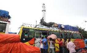 India-Business –Bus Terminal, In India, Kolkata, West Bengal - 24 Sep 2024