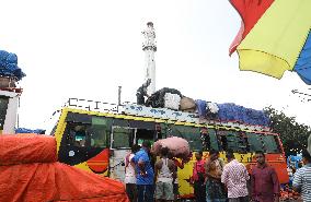 India-Business –Bus Terminal, In India, Kolkata, West Bengal - 24 Sep 2024