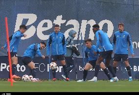 FC Porto training session