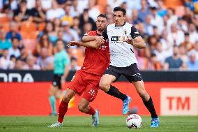 Valencia CF v CA Osasuna - La Liga EA Sports