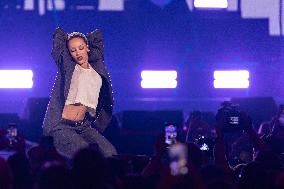 iHeartRadio Festival Show - Las Vegas