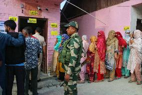 Second Phase Of Assembly Elections Begins In Kashmir