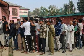 Second Phase Of Assembly Elections Begins In Kashmir