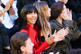 PFW - Etam Front Row