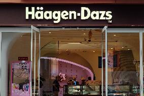 Haagen-Dazs Store in Shanghai