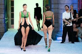 PFW - Etam Runway