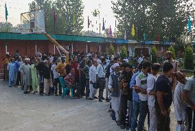 Second Phase Of Assembly Elections Begins In Kashmir