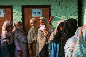 Second Phase Of Assembly Elections Begins In Kashmir