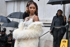 PFW Rabanne Outside Arrivals