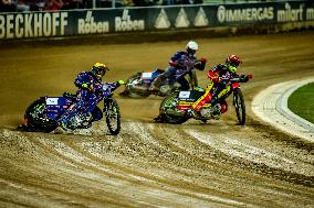 Sparta Wroclaw v Stal Gorzow - Speedway