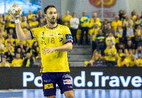 Industria Kielce vs Barca, in Kielce - EHF Champions League