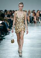 PFW - Paco Rabanne Runway