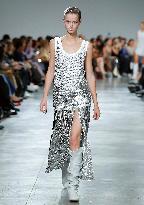 PFW - Paco Rabanne Runway