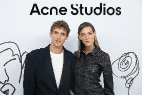 PFW - Acne Studios Photocall