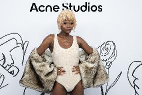 PFW - Acne Studios Photocall