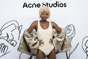 PFW - Acne Studios Photocall