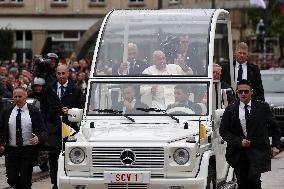 Pope Francis Greets The Crowd In The Papamobile - Luxembourg