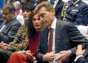 Queen Letizia At World Cancer Research Day Annual Meeting - Milan