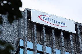 Infineon signage and logo